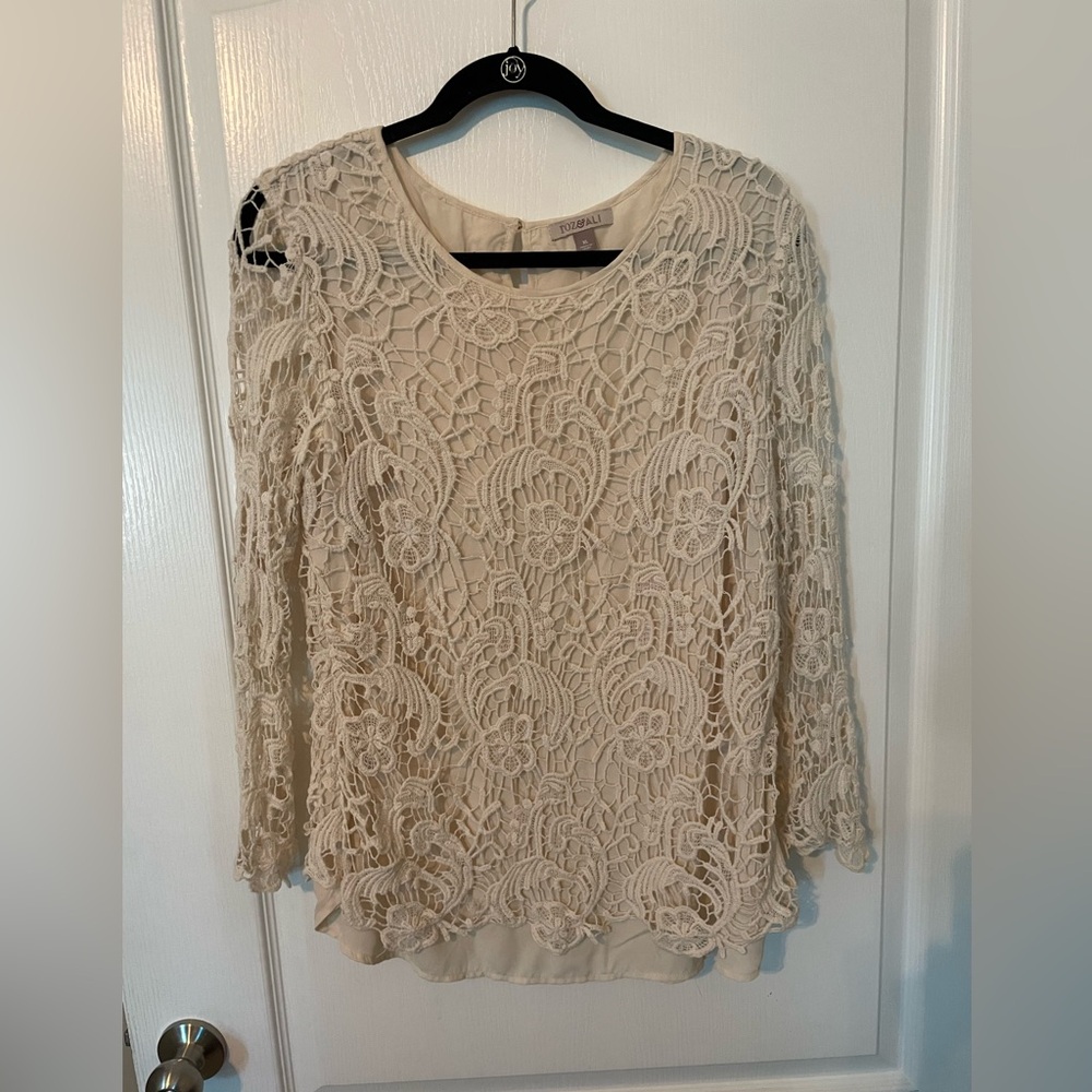 Roz & Ali Cream Lace Overlay Blouse